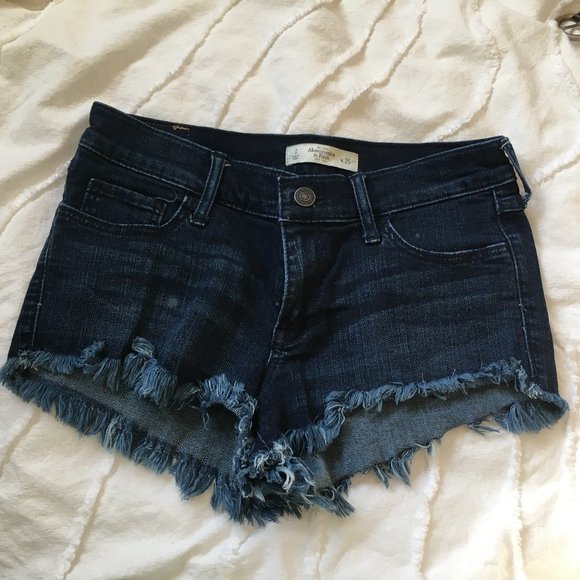 dark wash denim shorts - Picture 1 of 3